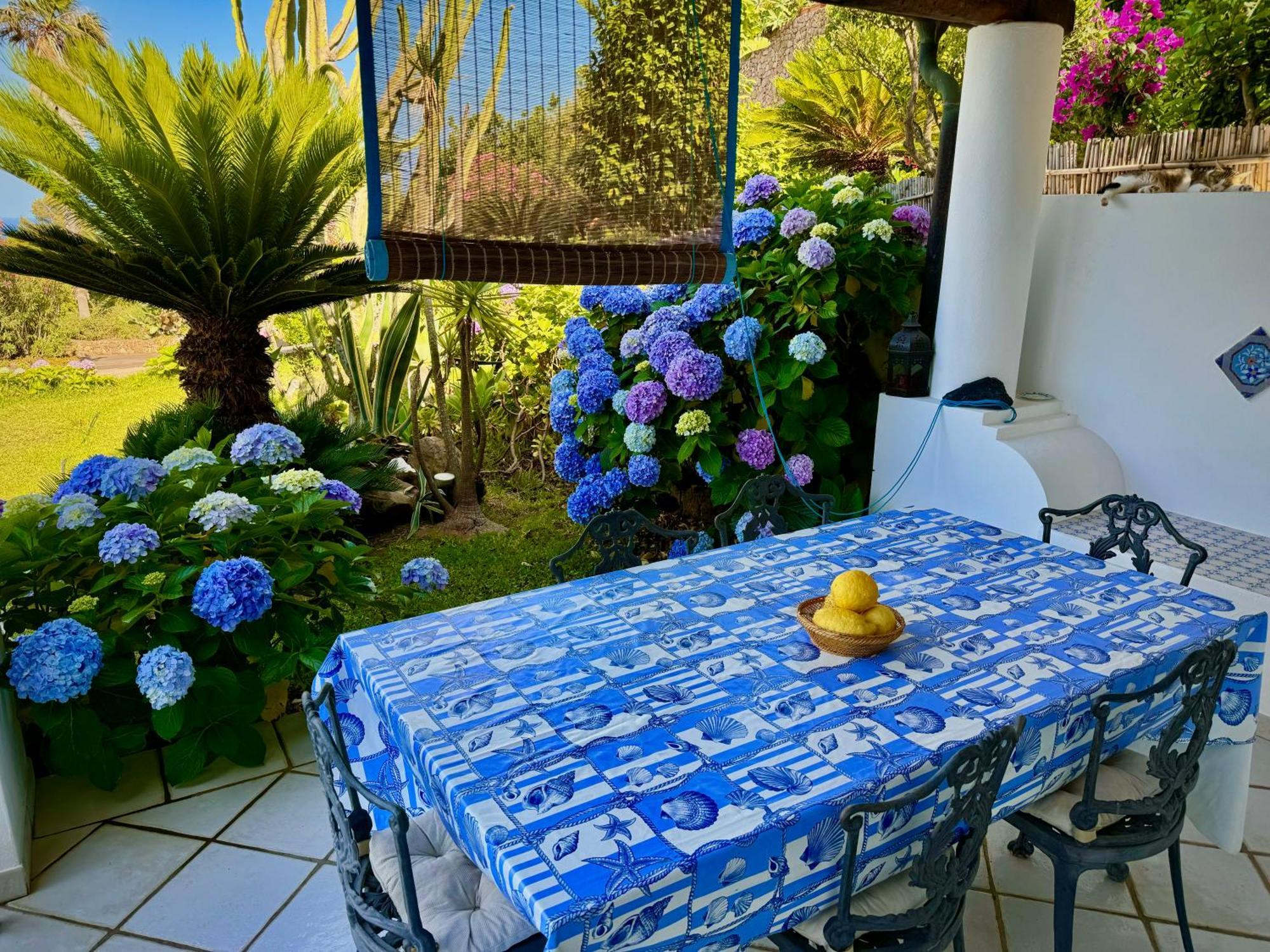 Villa 'A Pisa Lipari  Exterior foto